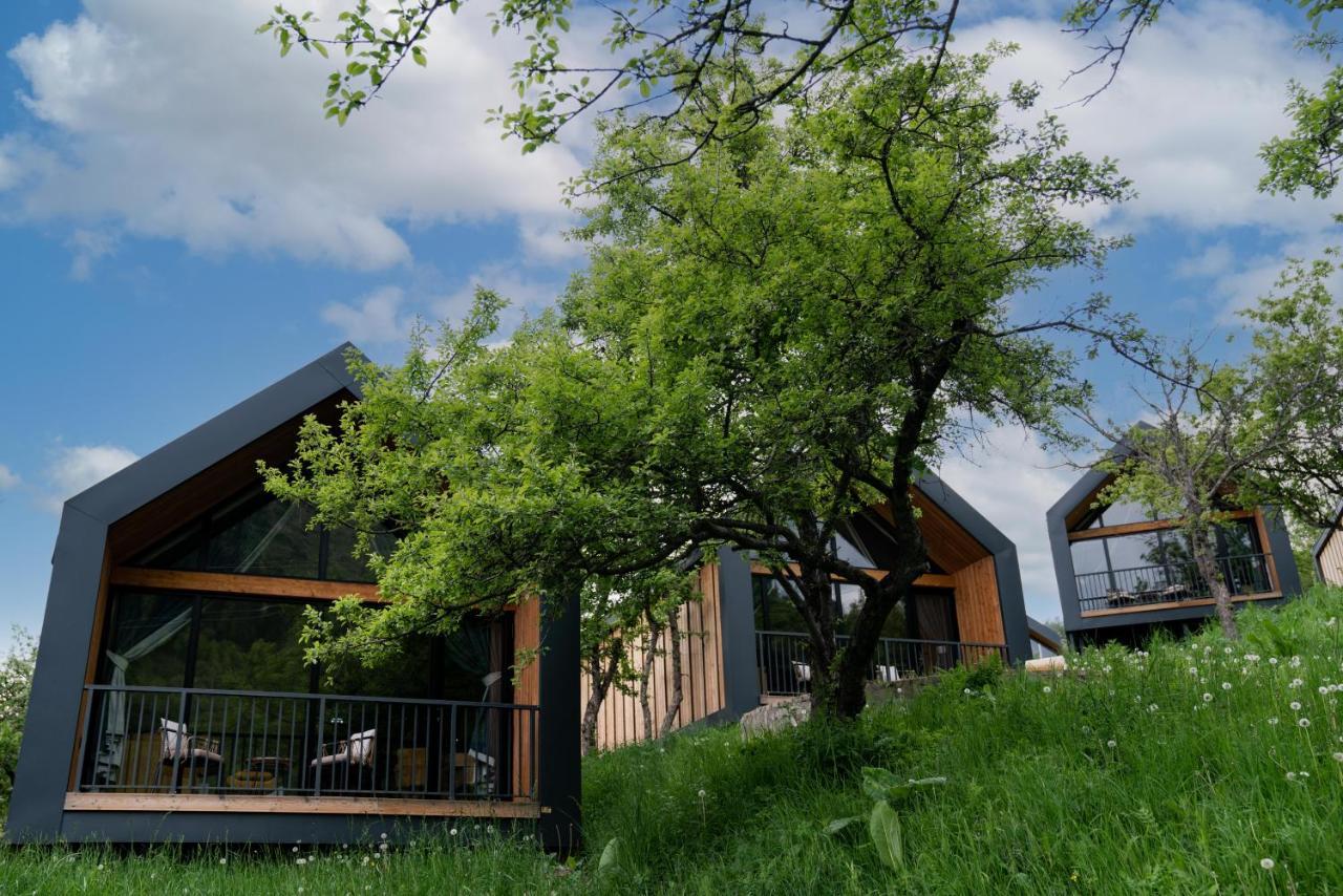 Qazaq Auyl Eco Hotel Almaty Exterior foto