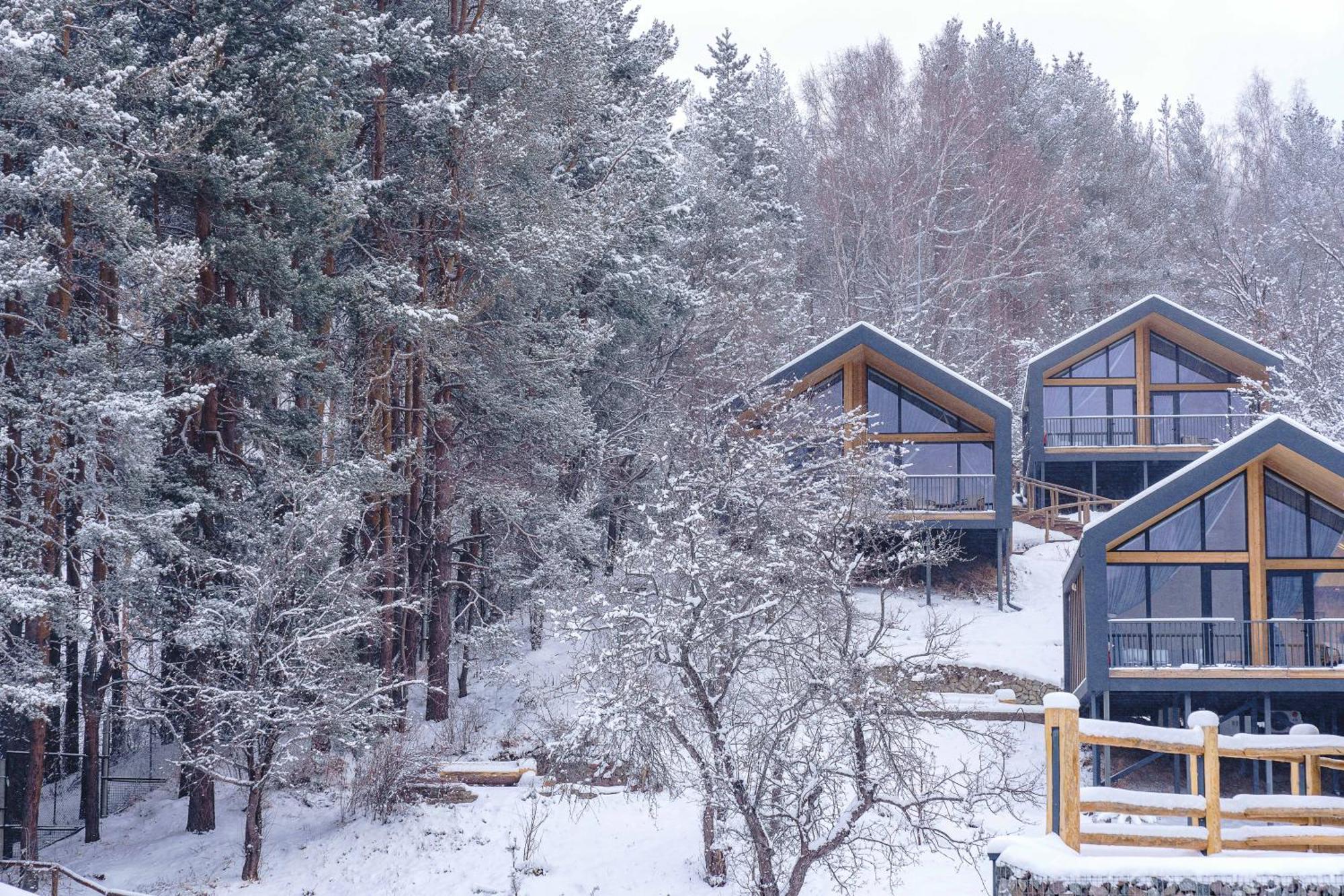 Qazaq Auyl Eco Hotel Almaty Exterior foto