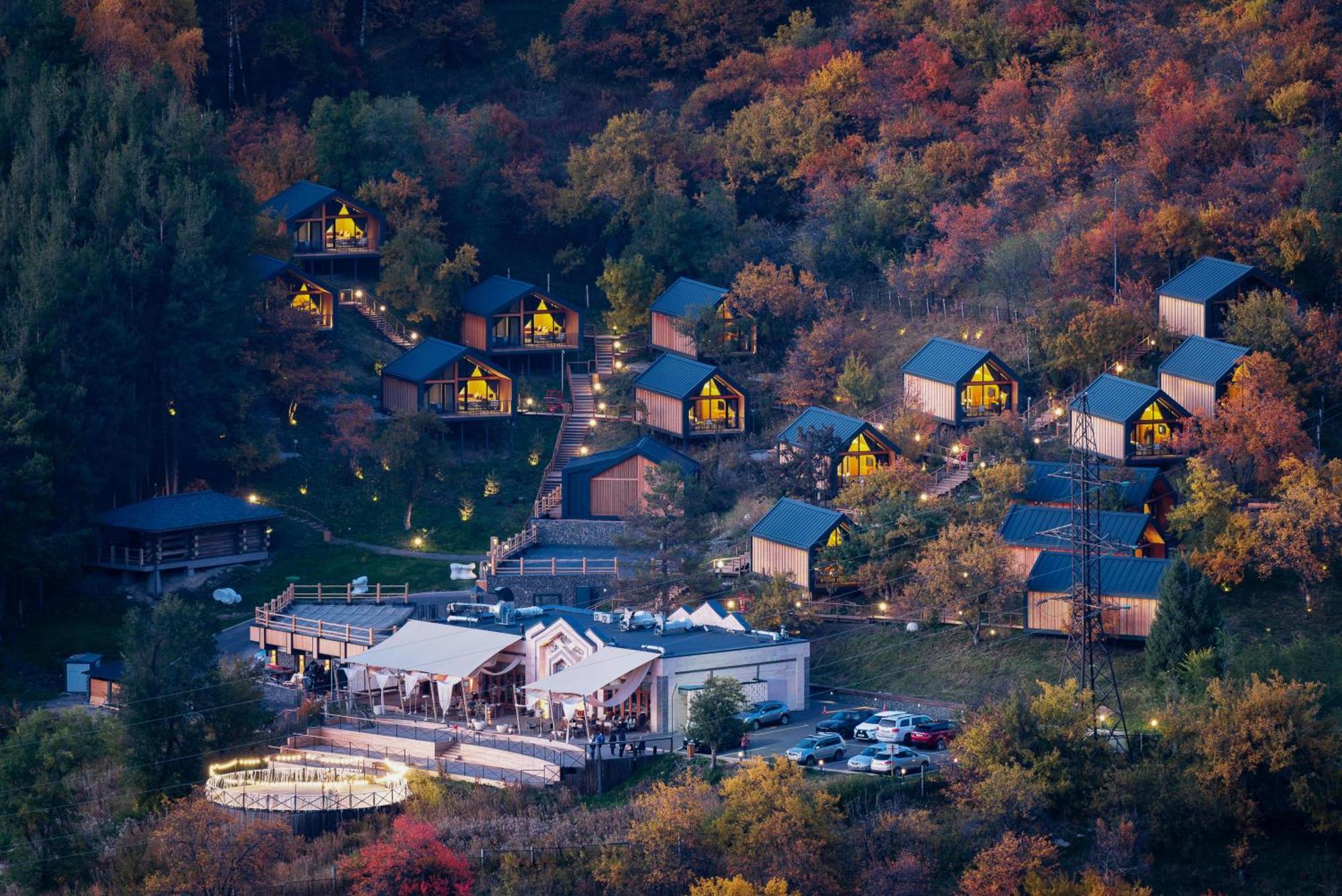 Qazaq Auyl Eco Hotel Almaty Exterior foto