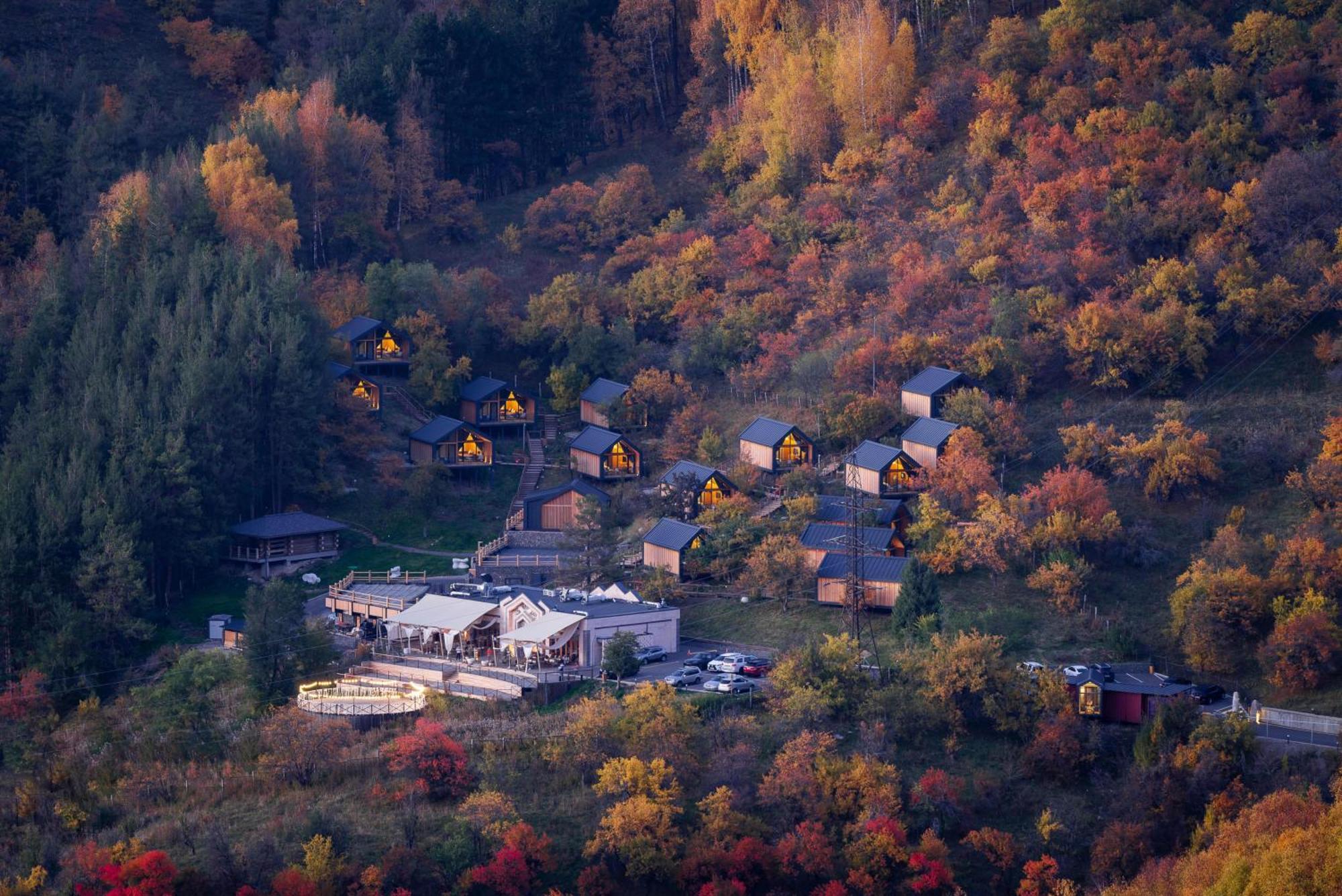 Qazaq Auyl Eco Hotel Almaty Exterior foto